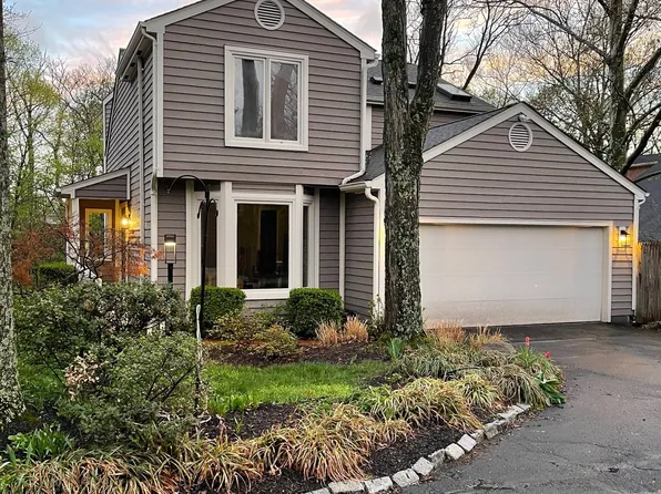 1209 Hidden Wood Pl, Cincinnati, OH 45208