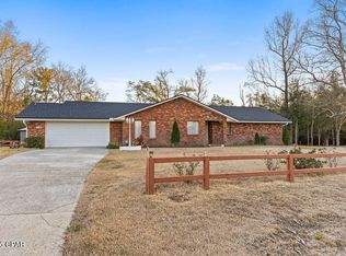 651 E North Ave, Bonifay, FL 32425