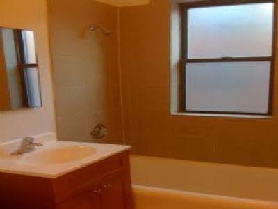 2nd image of 6851 S Crandon Ave #2