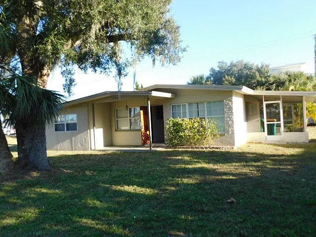 Sunrise Trl, Port Charlotte — Photo 1