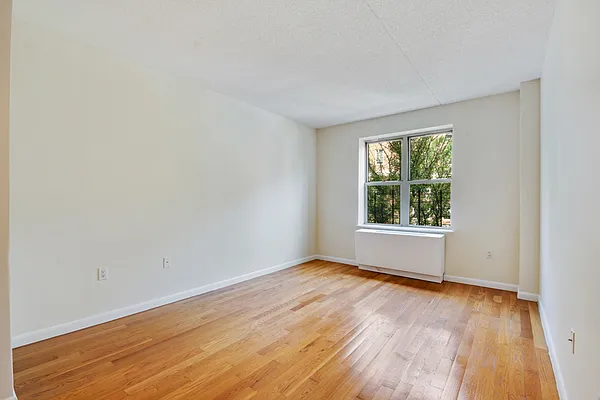 Sold by Compass | media 9
