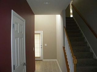 135 Stoney Brook Dr, Elyria, OH 44035