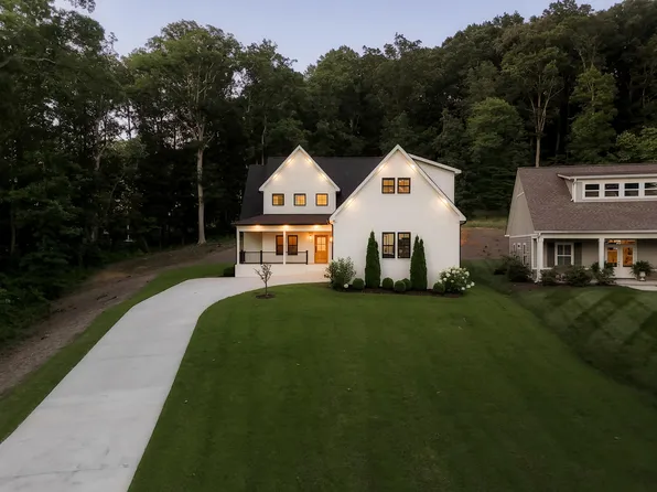2525 Parkside Pl NE, Cleveland, TN 37311