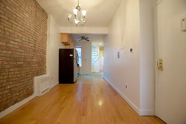 Rented by null | media 14