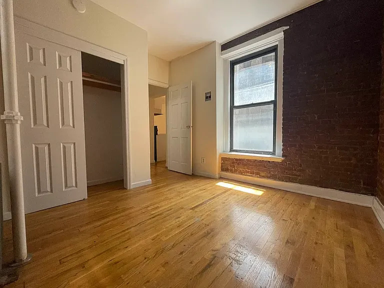 217 E 22nd St #3 — Photo 1