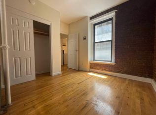 217 E 22nd St APT 3, New York, NY 10010