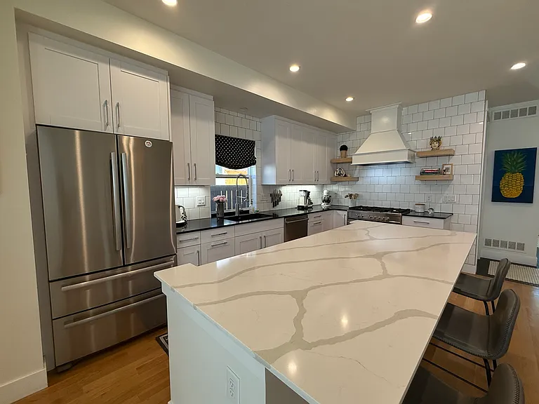 1603 Garfield St — Photo 7