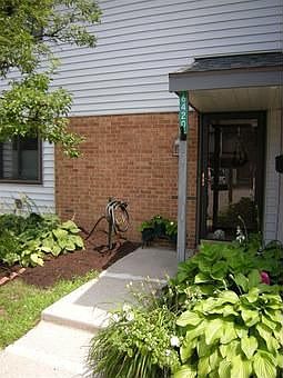 1st image of 6420 Tantamount Ln