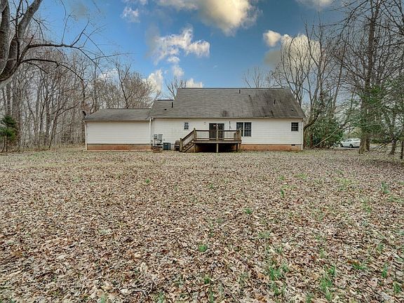 2nd image of 113 Occoneechee Dr