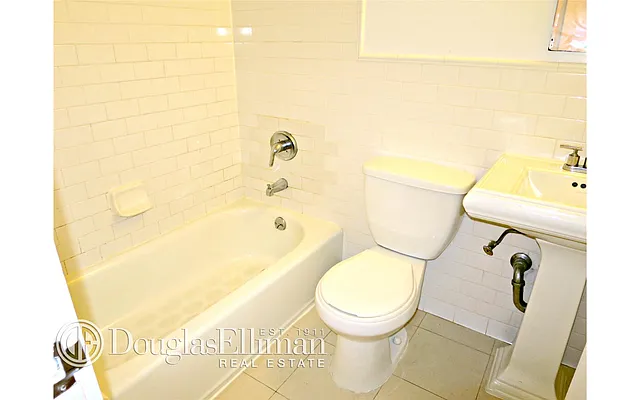 Rented by Douglas Elliman | media 21