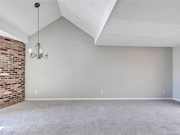 5th image of 3 Murphys Ln Unit 20