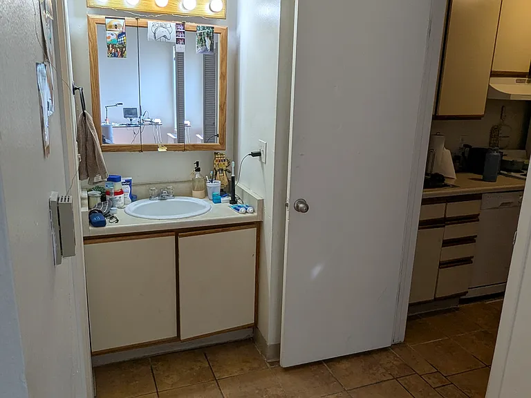 2036 Canyon Blvd #34A — Photo 8