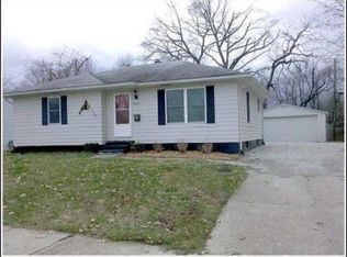 1909 S Kenmore Dr, Evansville, IN
