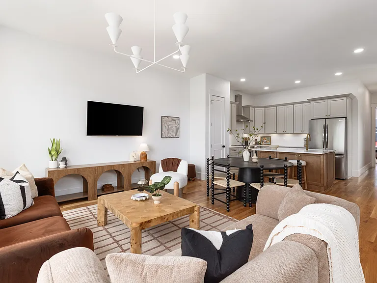 1013 Summit Ave #A — Photo 25