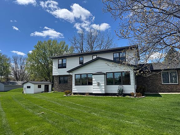 2nd image of 6951 Faricy Ln