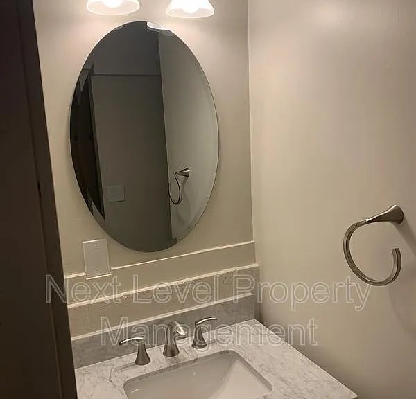 217 Lake Blaine Dr #G — Photo 7