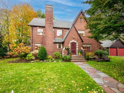 8 Felsdale Close, Winchester, MA, 01890