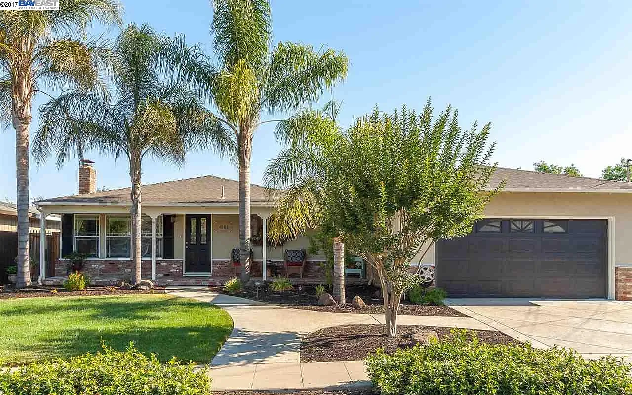 4386 Amherst Way photo 1