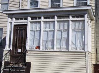 328 Broadway, Rensselaer, NY 12144