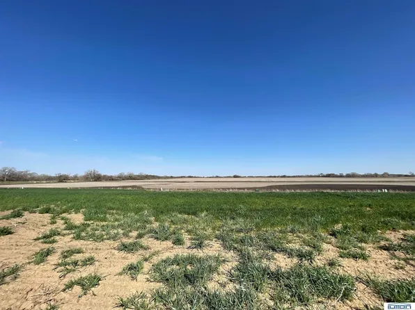 2210 Bluejay Way, Ashland, NE 68003