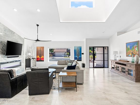 4th image of 10248 E San Salvador Dr