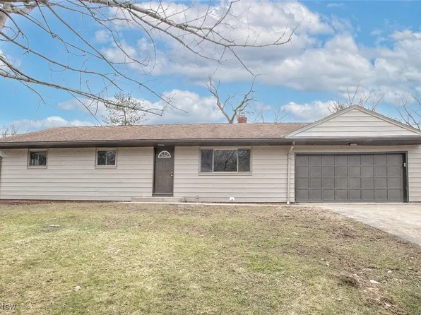 8113 State Rd, North Royalton, OH 44133