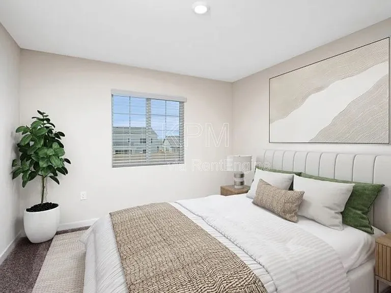 10925 Admiral Cove Way #FRONT — Photo 4