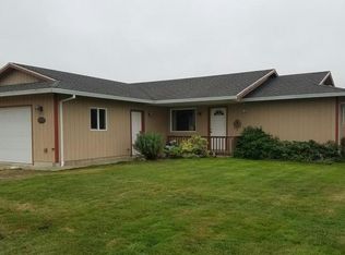 4413 Glenview Ave, Tillamook, OR 97141