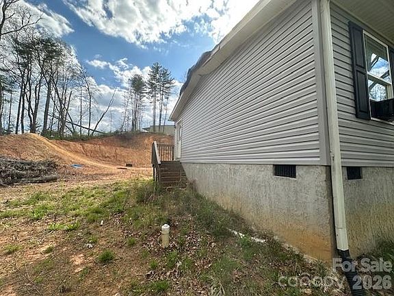 2nd image of 134 Mossy Ridge Rd