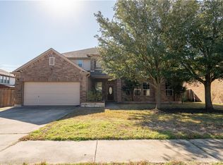 913 Yellowstone Dr, Taylor, TX 76574