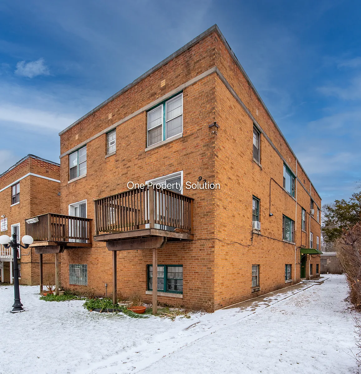 Building Photo - 925 W 35th Ave #4