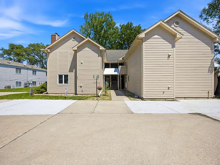 401 SE Lowell Dr #4 — Photo 50