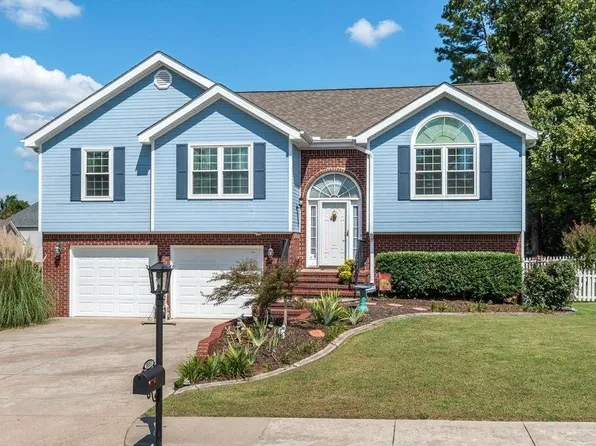 8557 Flowerdale Dr, Chattanooga, TN 37421