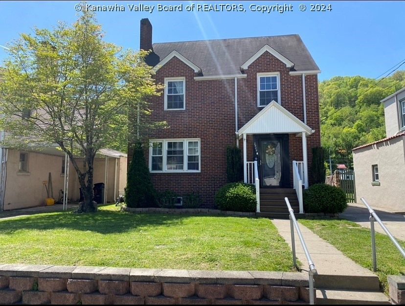 1st image of 2909 Noyes Ave