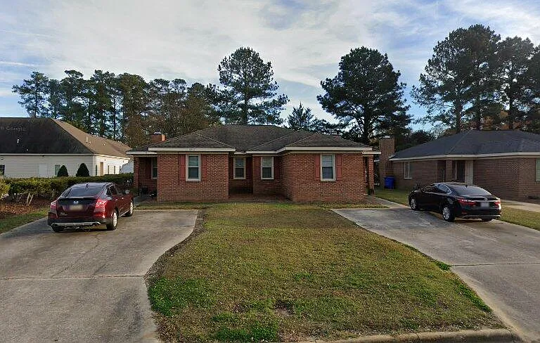 3507 Merrills Park Dr NW #B — Photo 1