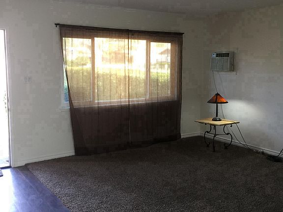 3rd image of 27411 Villa Ave