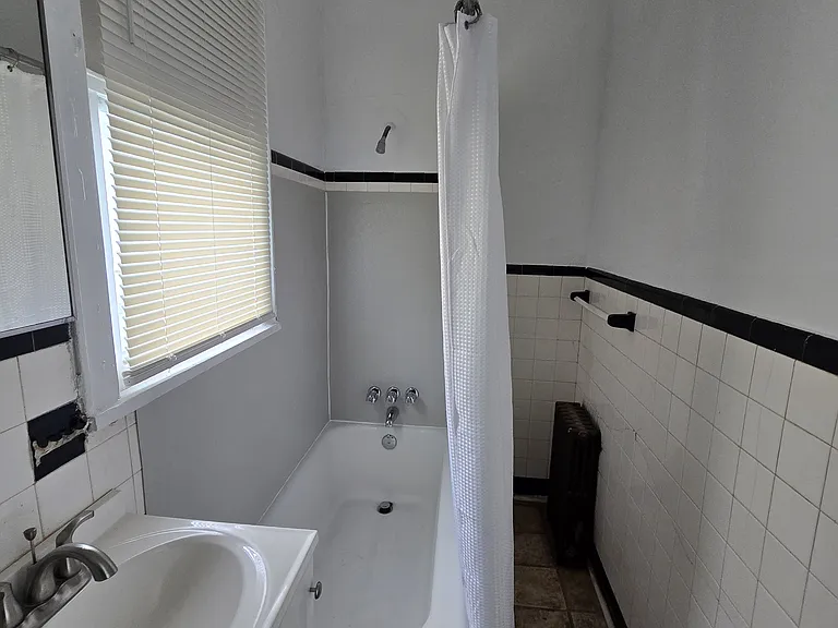 60 Academy St #5 — Photo 12