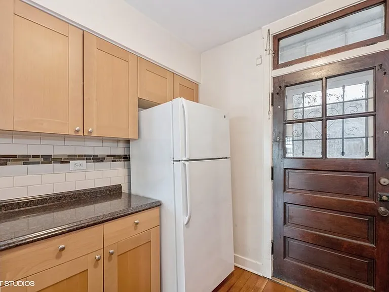 6885 N Overhill Ave #2 — Photo 6