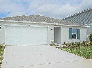 9994 Mesic Woods Ave, Seffner, FL 33584