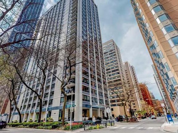 3rd image of 222 E Pearson St APT 2206
