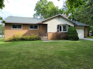 207 Sunset Blvd, Alpena, MI 49707