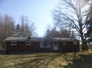 6078 Peach St, Louisville, OH 44641