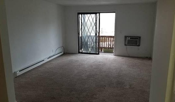 3rd image of 1190 Charles St APT 31