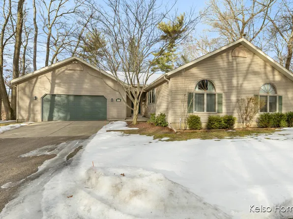 1286 Bridge Rd, Allegan, MI 49010