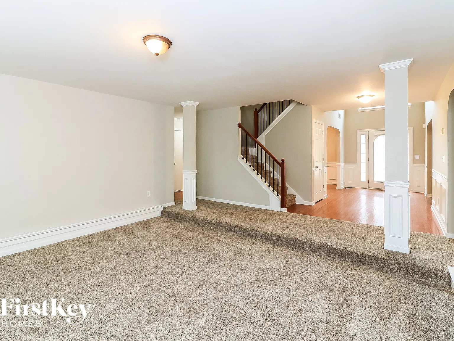 5 bed, 3.0 bath, 3854 sqft, $3,380 — Photo 4