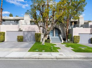 250 W Stevens Rd, Palm Springs, CA 92262