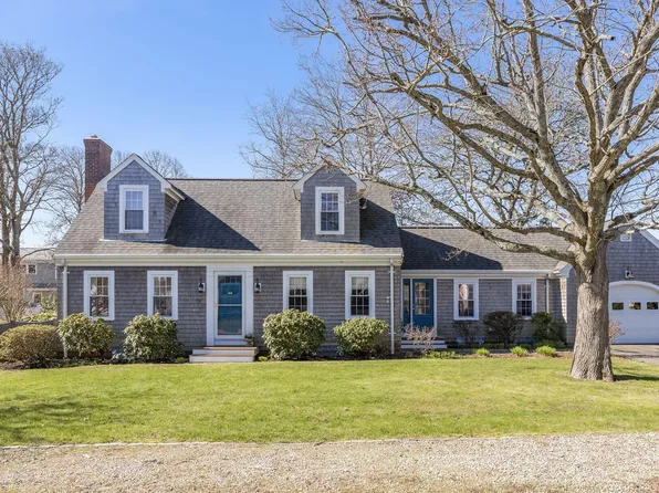 26 Clipper Lane, Falmouth, MA 02540