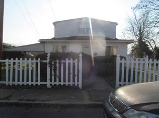 2207 W 13th St, Chester, PA 19013