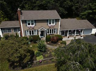 18 Elizabeth Ann Dr, Johnston, RI 02919