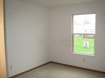 5th image of 7901 Blacklick View Dr